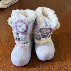 Kids' White and Purple Frozen Snow Boots